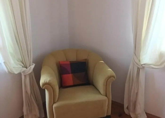 Haus Claudia شقة Arnfels